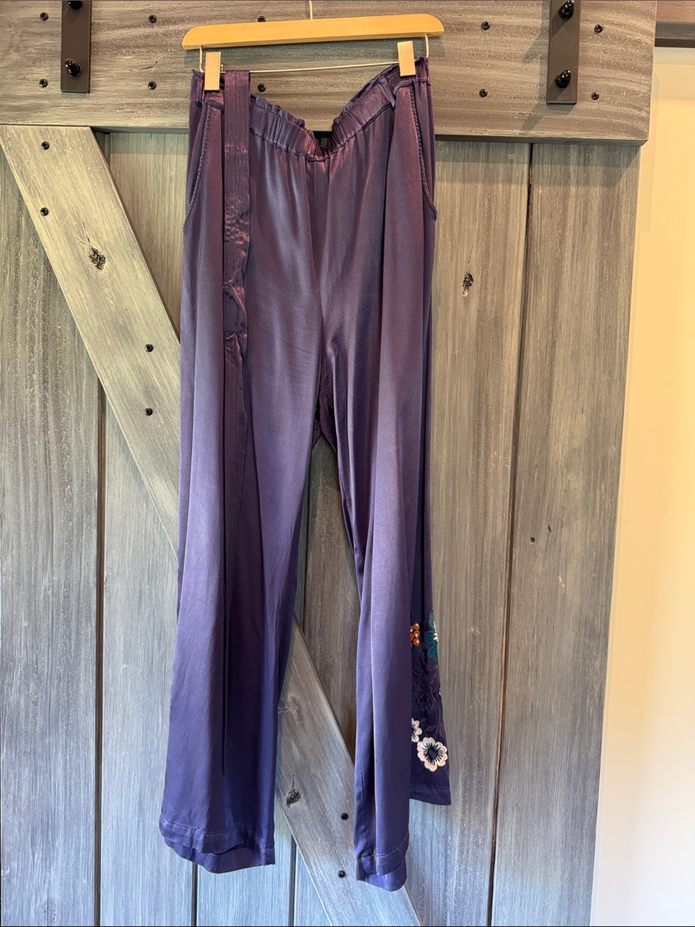 Johnny Was Purple Satin Wide-Leg Embroidered Pants